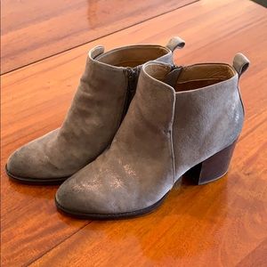 Sofft Suede Grey booties, 8.5